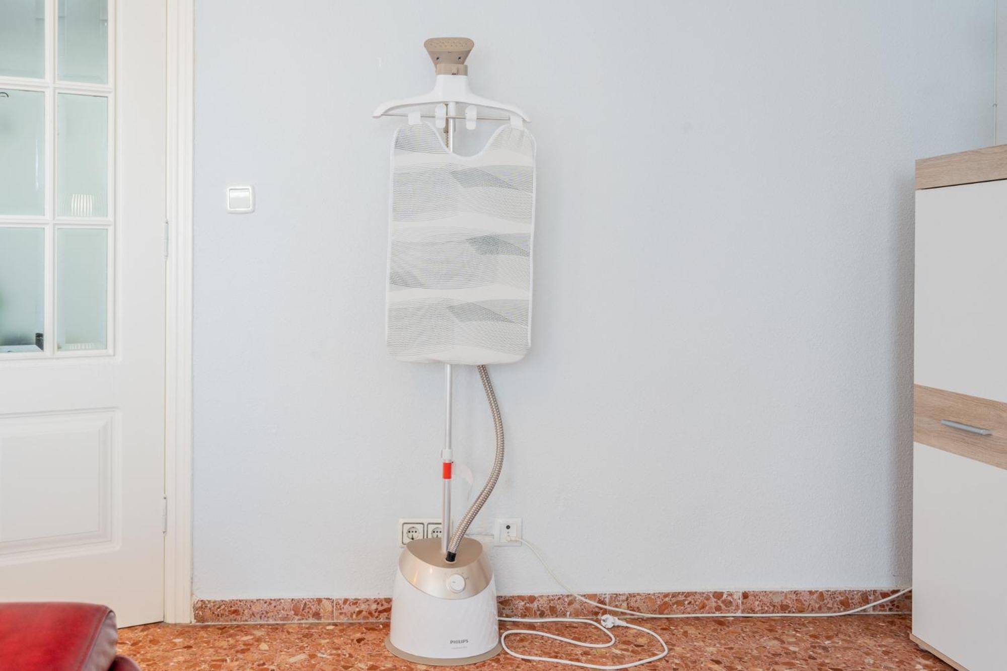 ולנסיה Apartamento Familiar En Avenida Del Puerto מראה חיצוני תמונה